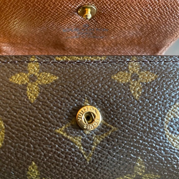 Louis Vuitton 6 Key Holder M62630 ~ Authentic - Picture 5 of 8